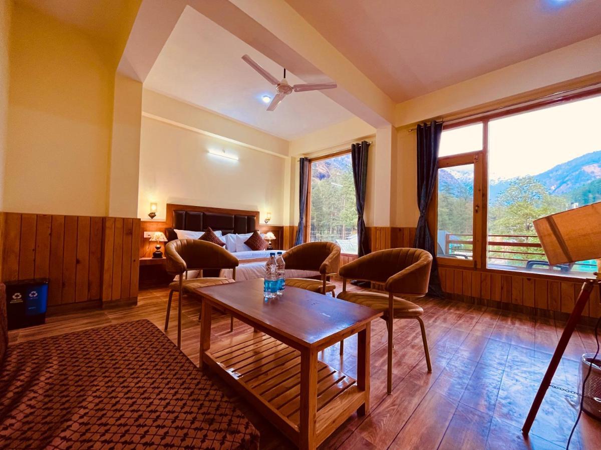 Hotel Winterline, Kasol Kültér fotó